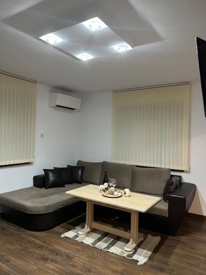 Guest House Tanevi Devin Exterior photo